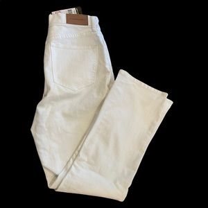NWT BCBG White jeans cropped size 26